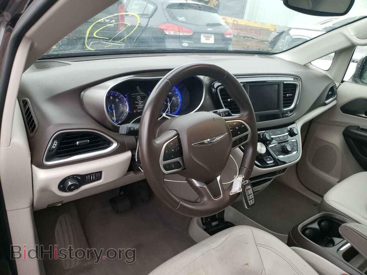 2018 CHRYSLER PACIFICA - VIN: 2C4RC1BG6JR204369 - Photo 9