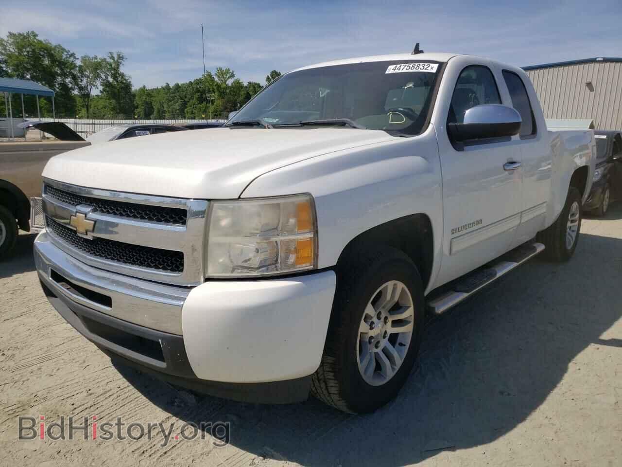 2011 CHEVROLET SILVERADO - VIN: 1GCRCSE04BZ268762 - Фото 2