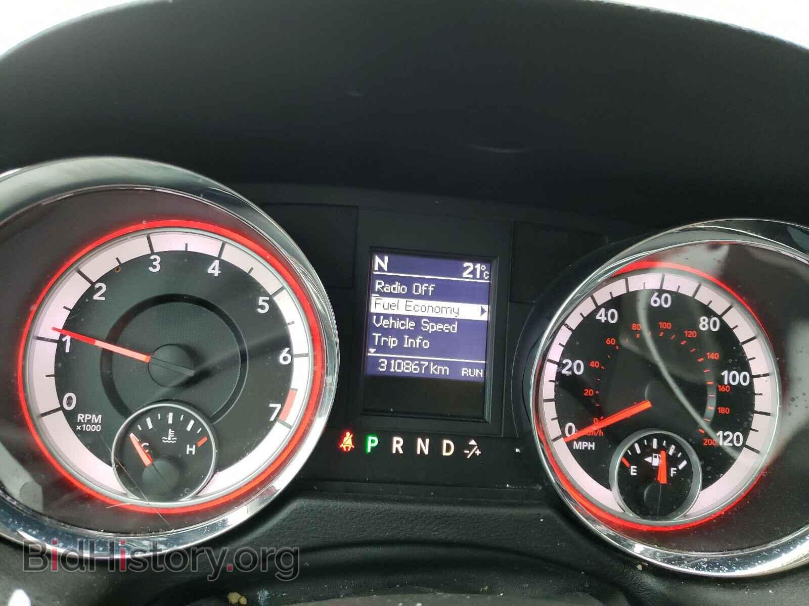 2011 DODGE CARAVAN - VIN: 2D4RN5DG8BR651465 - Фото 8