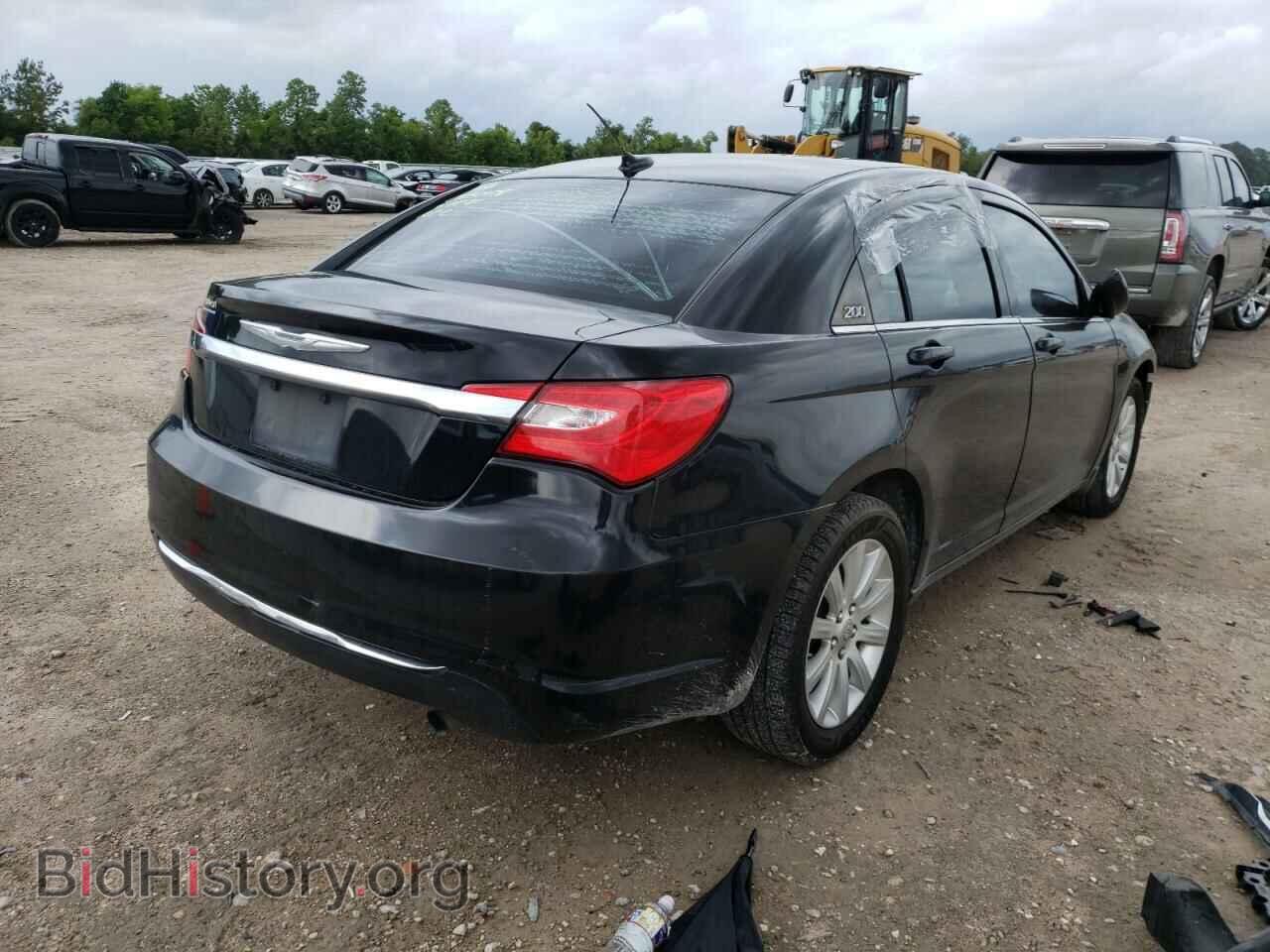 2013 CHRYSLER 200 - VIN: 1C3CCBBB5DN699265 - Фото 4
