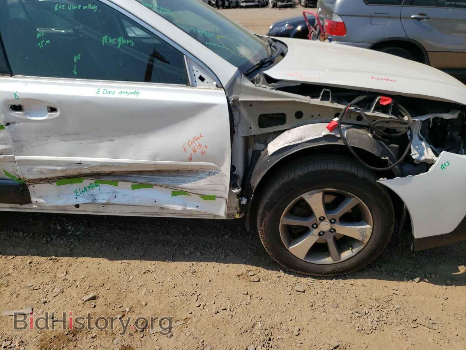 2014 SUBARU OUTBACK - VIN: 4S4BRDPC3E2225655 - Photo 9