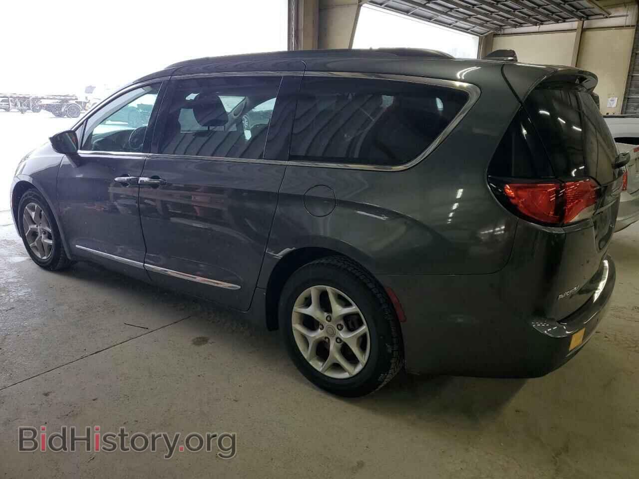 2017 CHRYSLER PACIFICA - VIN: 2C4RC1BG3HR676409 - Фото 2