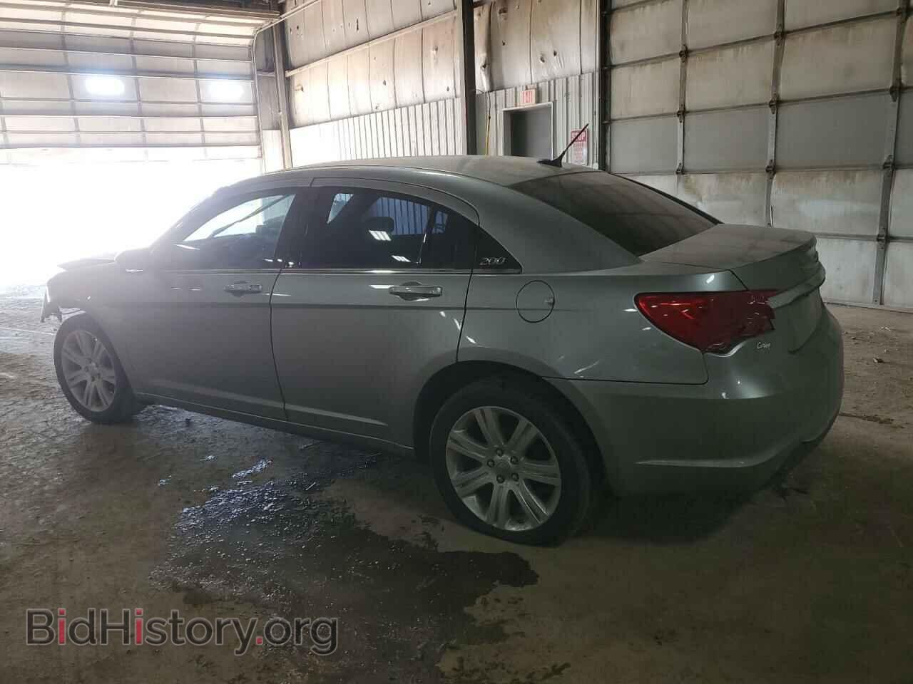 2013 CHRYSLER 200 - VIN: 1C3CCBBB9DN694487 - Фото 2