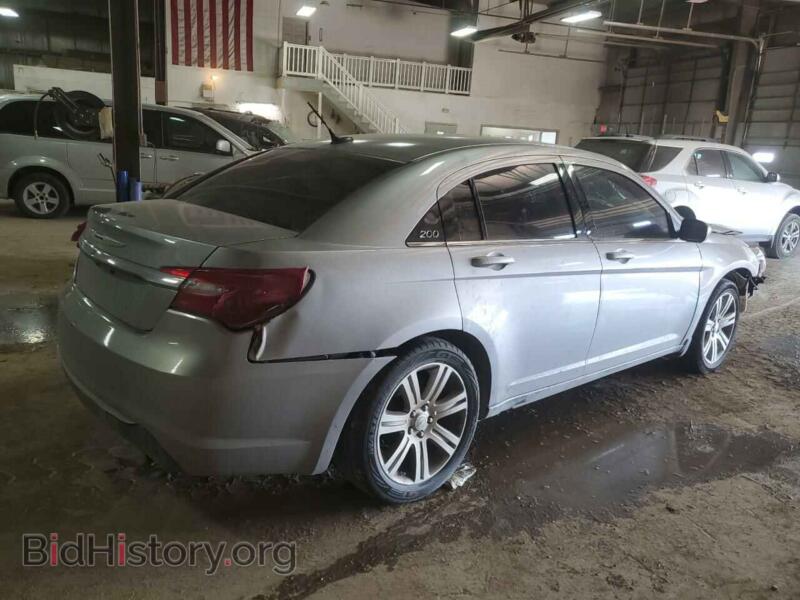 2013 Chrysler 200 (VIN 1C3CCBBB9DN694487) — photo 3 of 12