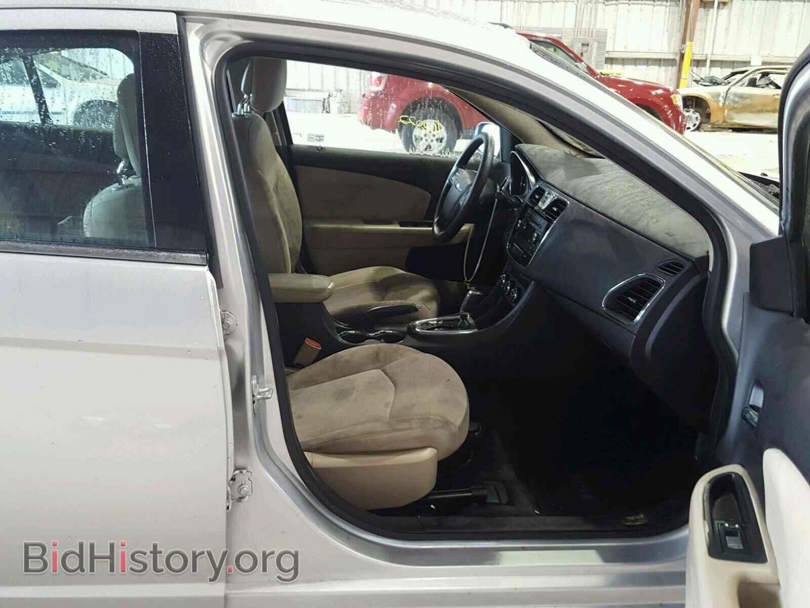 2012 CHRYSLER 200 - VIN: 1C3CCBAB7CN295531 - Photo 5