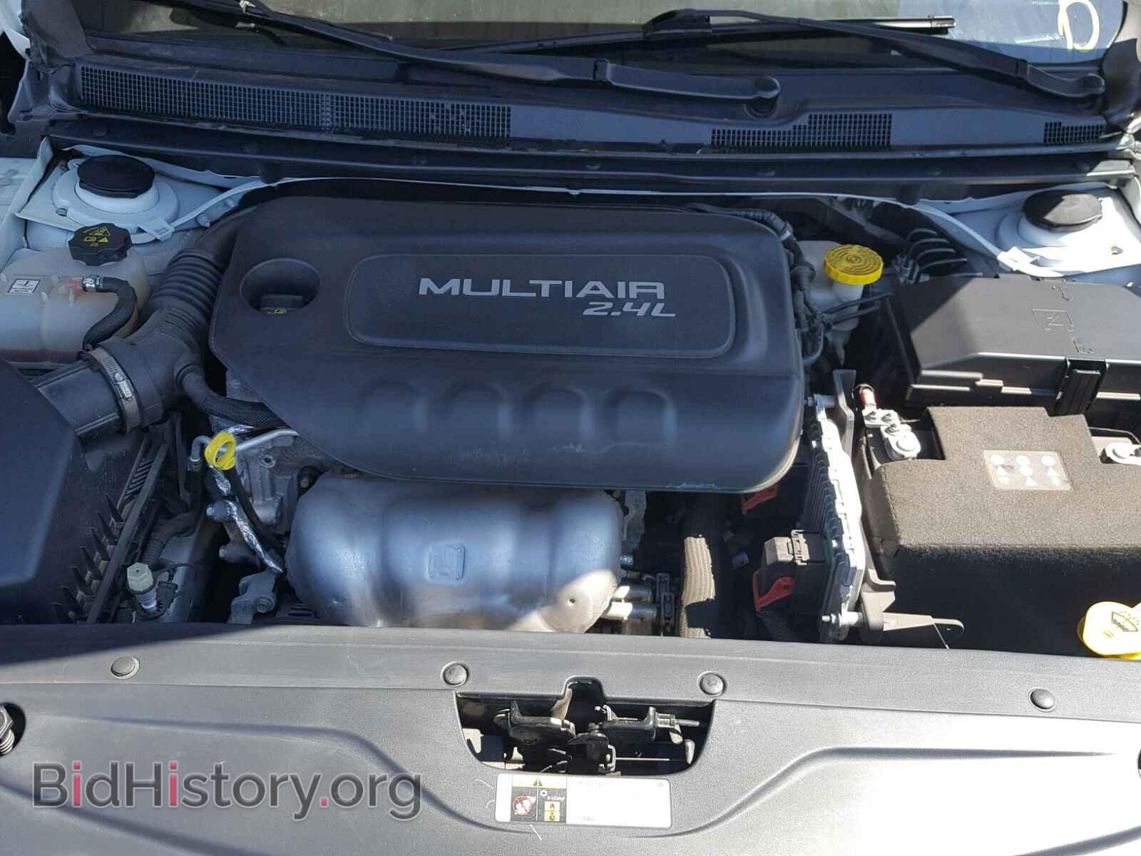2015 CHRYSLER 200 - VIN: 1C3CCCAB3FN694608 - Photo 7