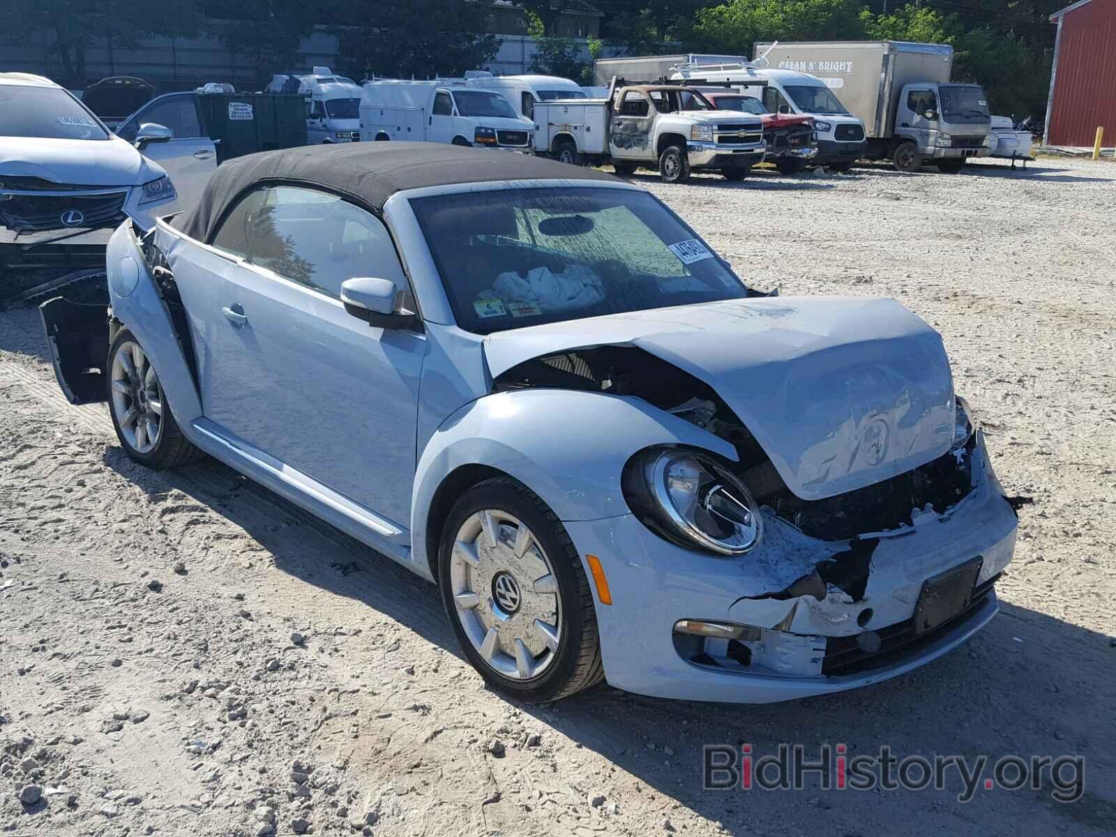 Photo 3VW517ATXEM816591 - VOLKSWAGEN BEETLE 2014