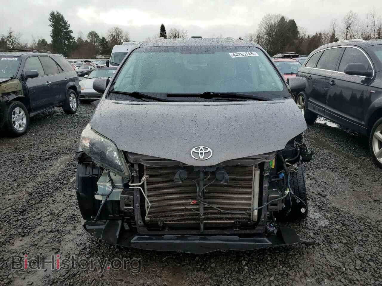 2011 TOYOTA All Models - VIN: 5TDDK3DC5BS025817 - Photo 5
