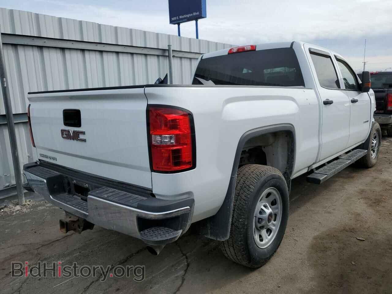 2018 GMC SIERRA - VIN: 1GT12REG9JF170543 - Фото 3