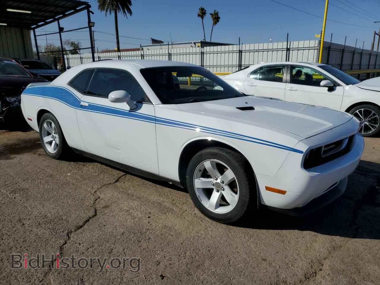 2014 DODGE CHALLENGER - VIN: 2C3CDYAG1EH111059 - Фото 4