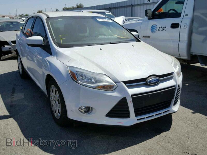 2012 Ford FOCUS Focus SE (VIN 1FAHP3F22CL105110) — photo 1 of 10, Copart, damage: side