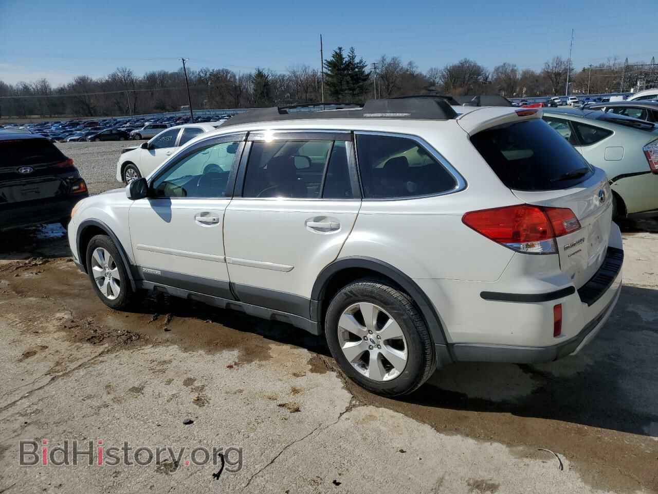 2011 SUBARU OUTBACK - VIN: 4S4BRCLC2B3442684 - Фото 2
