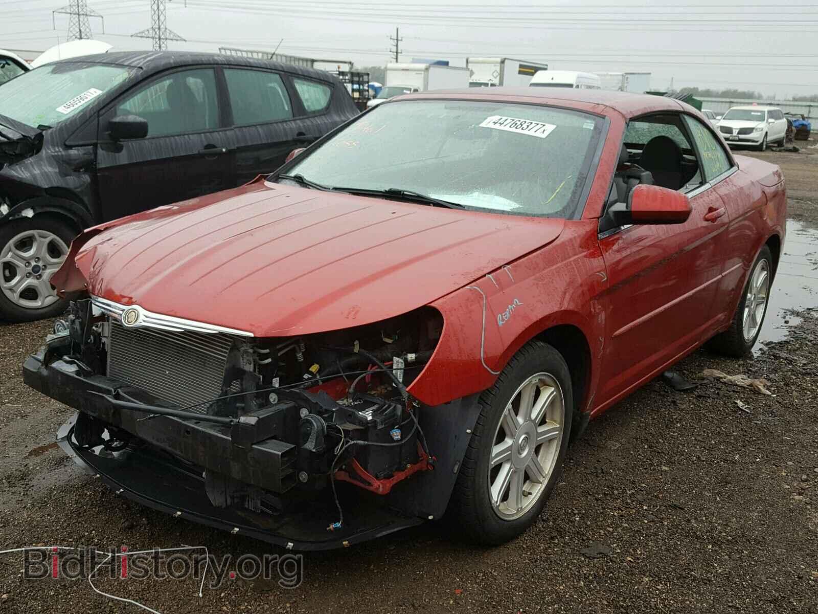 2008 CHRYSLER SEBRING - VIN: 1C3LC55R98N637075 - Фото 2
