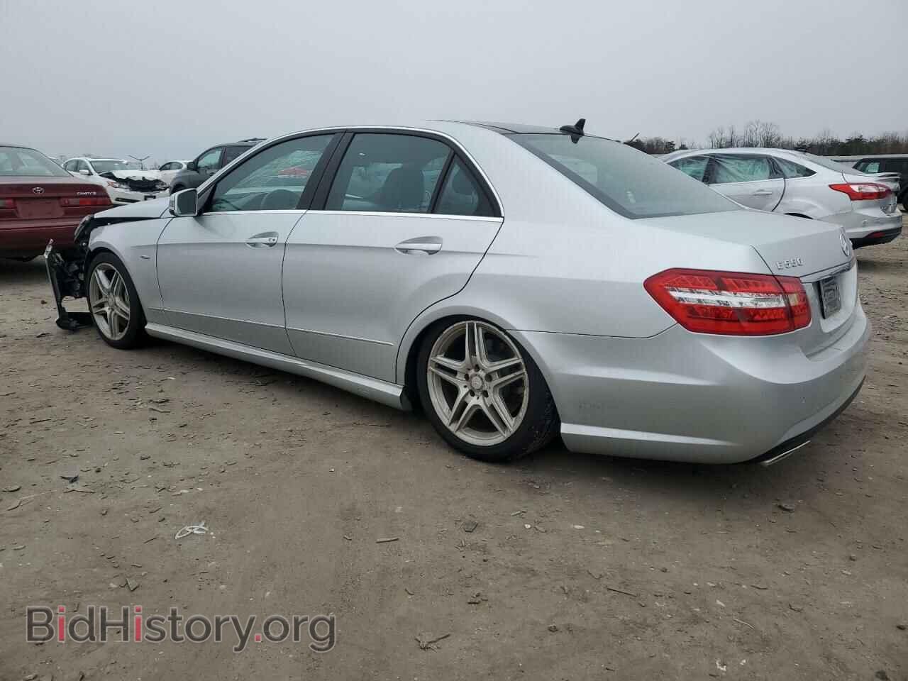 2012 MERCEDES-BENZ E-CLASS - VIN: WDDHF9BBXCA551965 - Фото 2