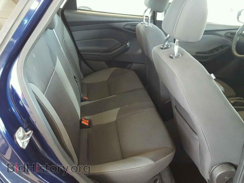 2012 Ford FOCUS (VIN 1FAHP3F25CL157475) — photo 6 of 10