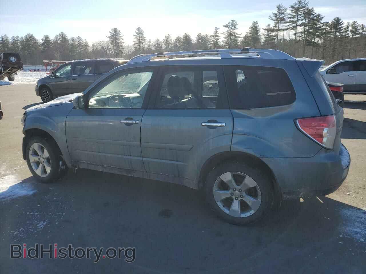 2011 SUBARU FORESTER - VIN: JF2SHGGC8BH746020 - Фото 2