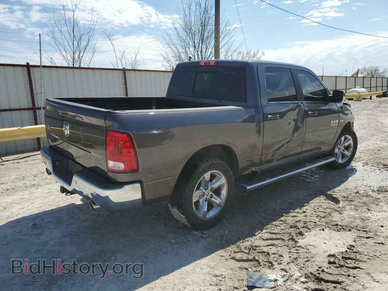 2019 RAM 1500 - VIN: 1C6RR6LT0KS603390 - Фото 3