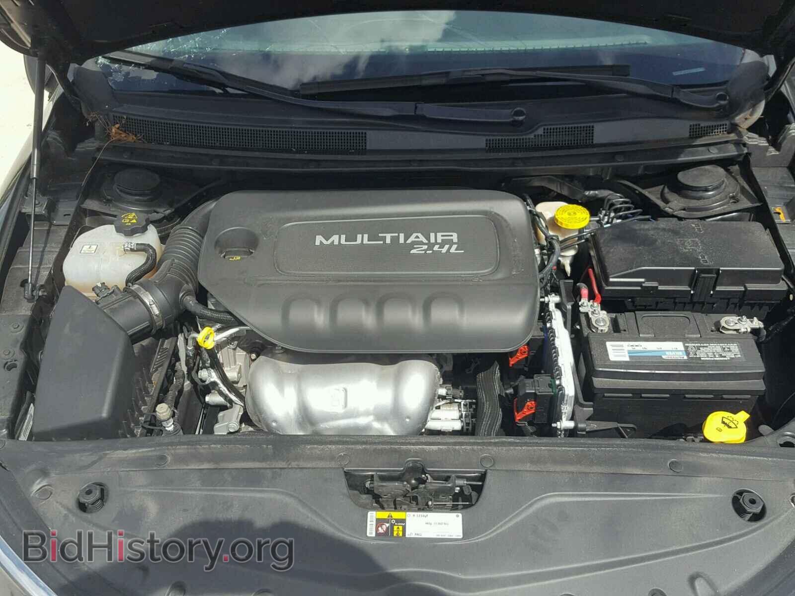 2016 CHRYSLER 200 - VIN: 1C3CCCAB3GN151521 - Фото 7