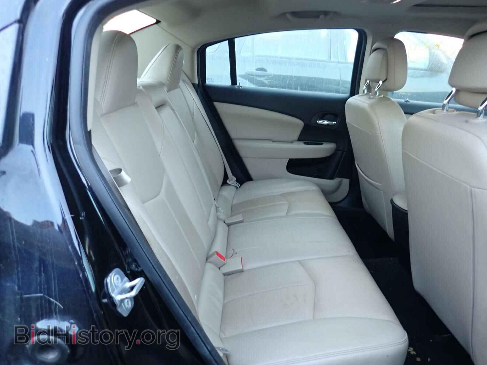 2012 CHRYSLER 200 - VIN: 1C3CCBCG8CN197410 - Фото 6