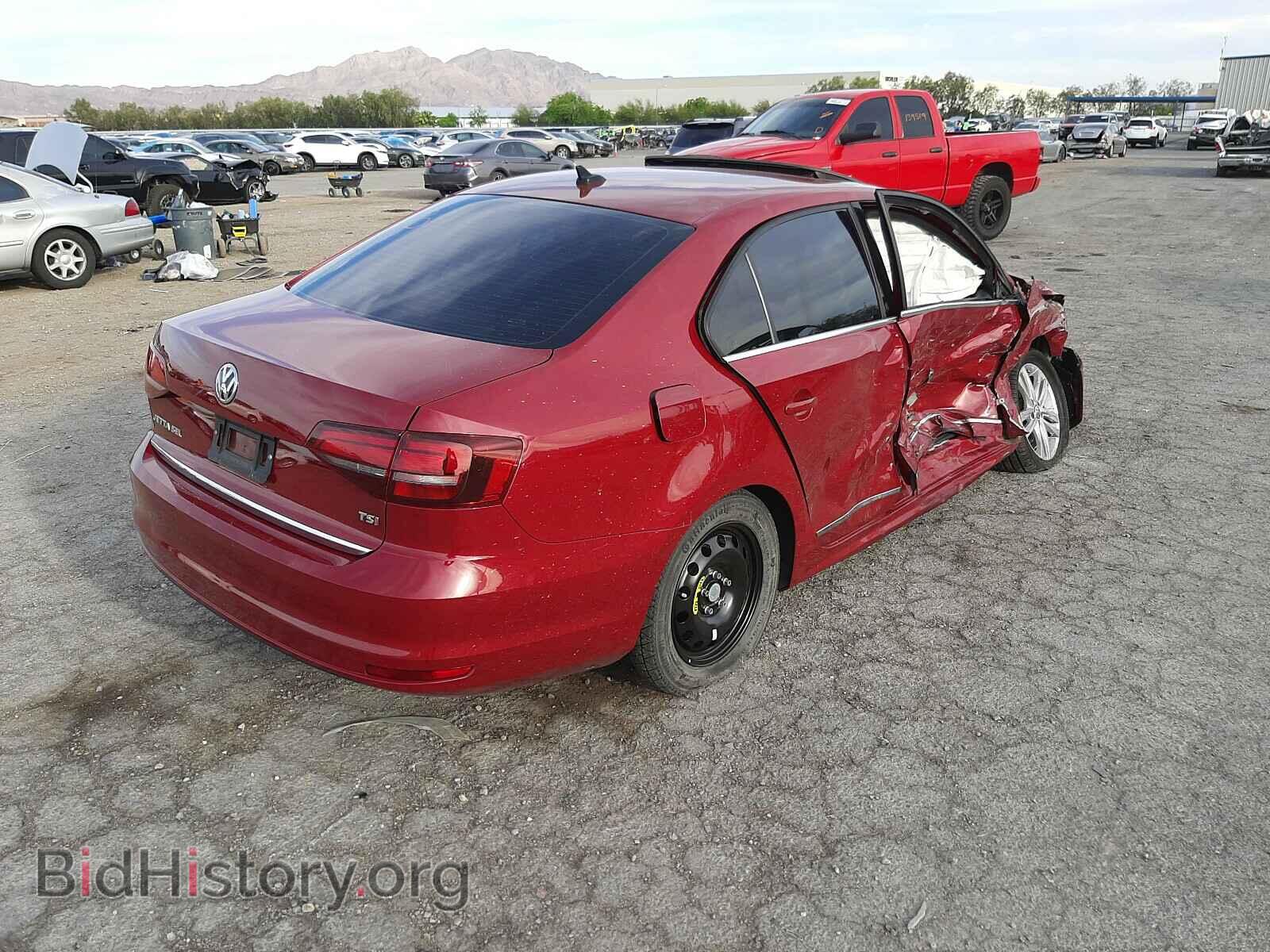 2017 VOLKSWAGEN JETTA - VIN: 3VWL17AJ5HM213946 - Фото 4