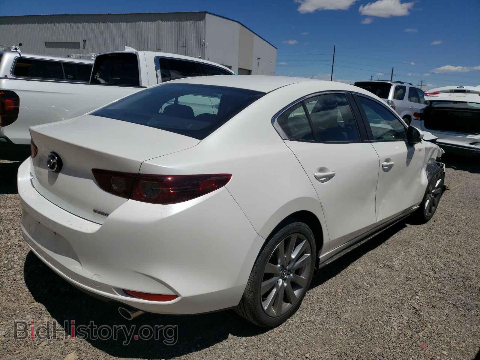 2021 MAZDA 3 - VIN: JM1BPABL3M1321418 - Photo 4