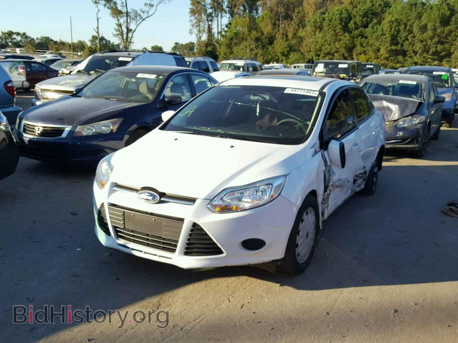 2013 FORD FOCUS - VIN: 1FADP3F26DL257908 - Photo 2