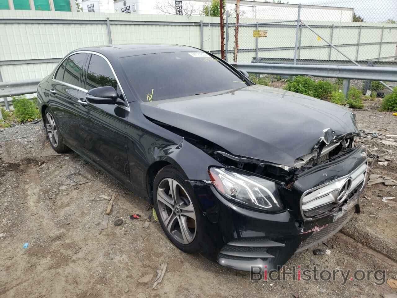 Photo WDDZF4KB1JA459440 - MERCEDES-BENZ E-CLASS 2018