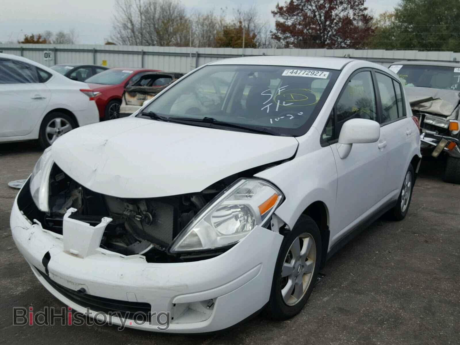 2008 NISSAN VERSA - VIN: 3N1BC13E28L463742 - Фото 2