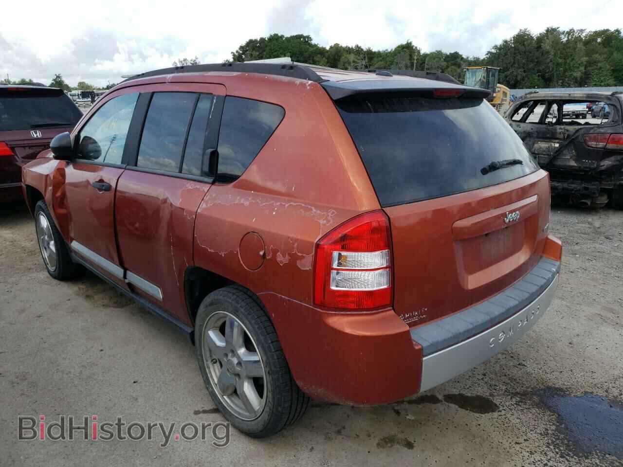 2008 JEEP COMPASS - VIN: 1J8FT57W48D601031 - Фото 3