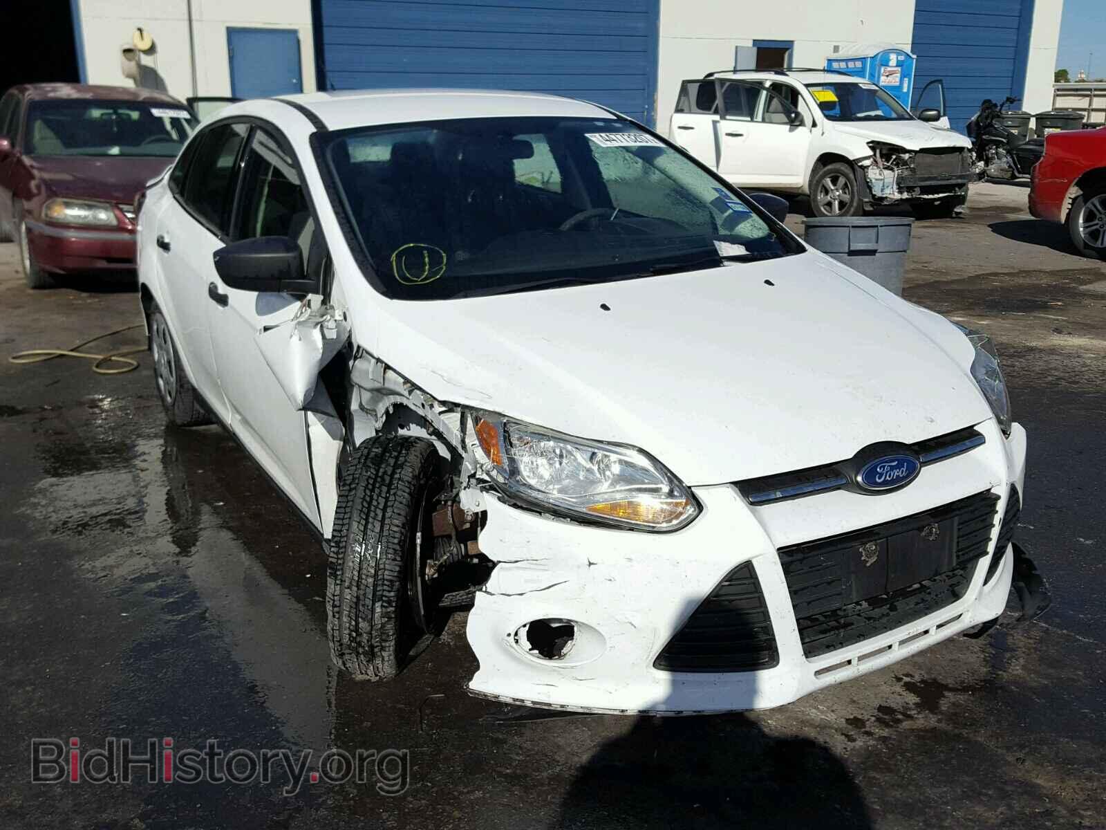 Photo 1FAHP3E2XCL287740 - FORD FOCUS 2012