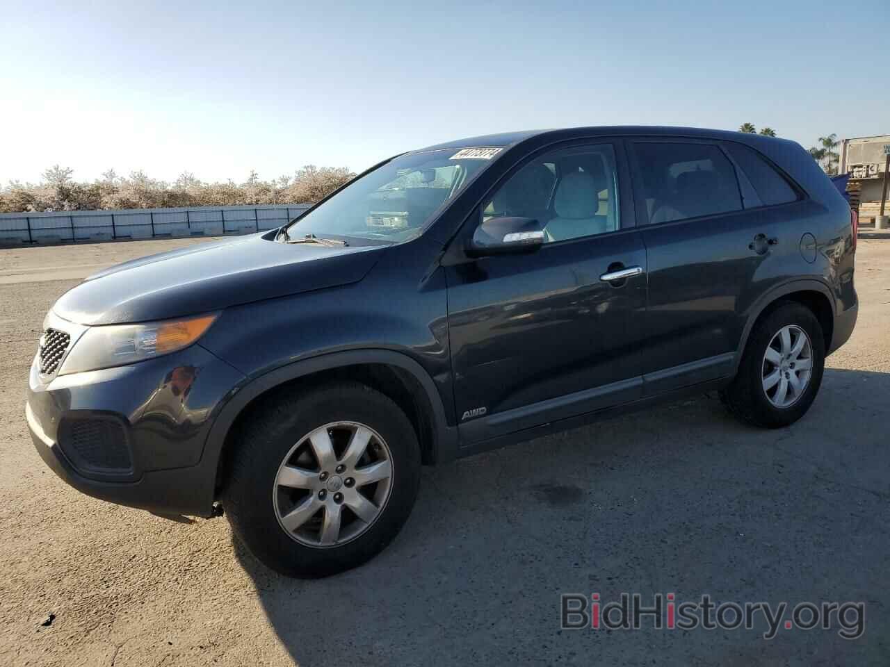 Photo 5XYKTDA69DG361592 - KIA SORENTO 2013