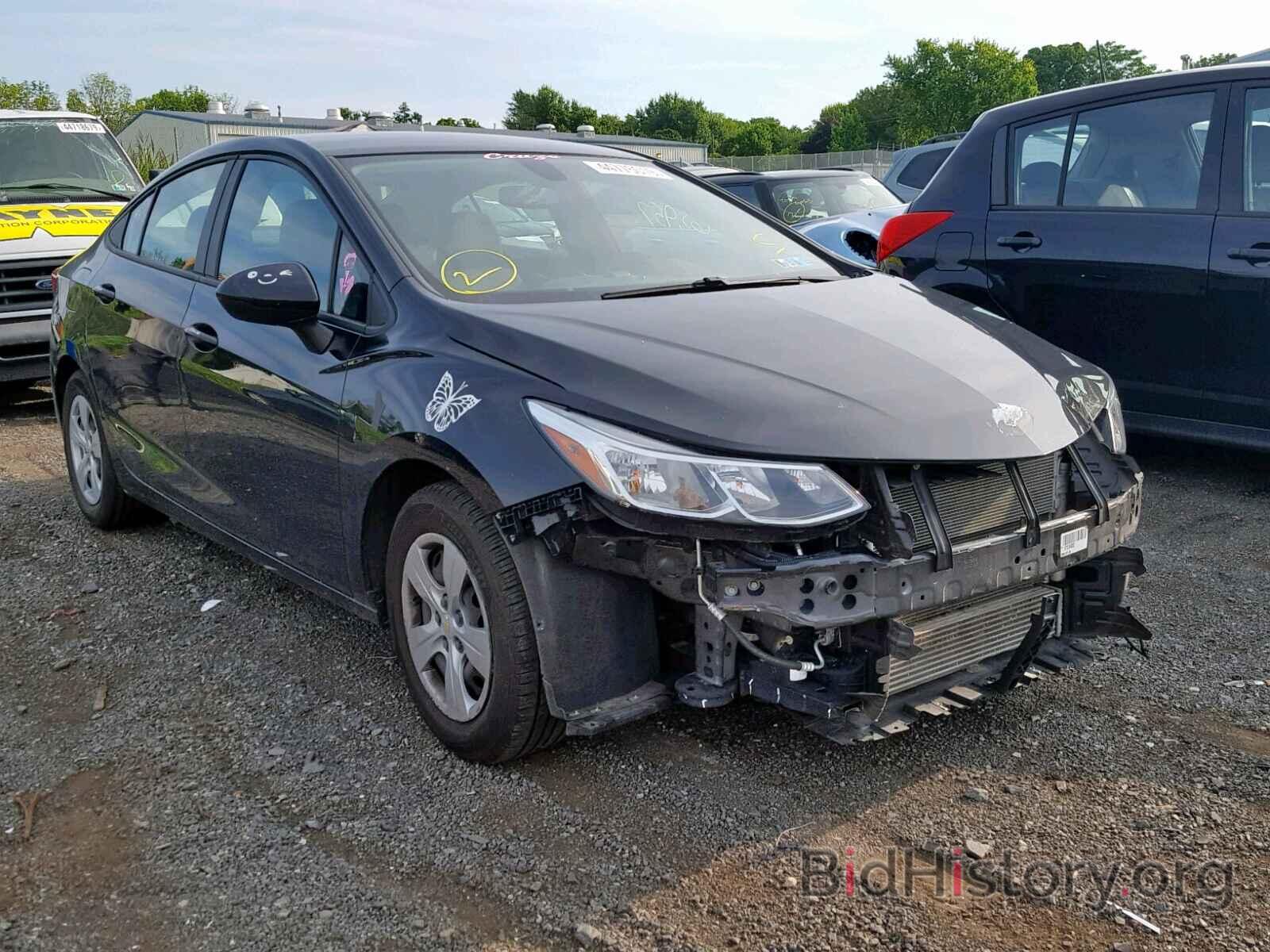 Photo 1G1BC5SM6H7247662 - CHEVROLET CRUZE 2017