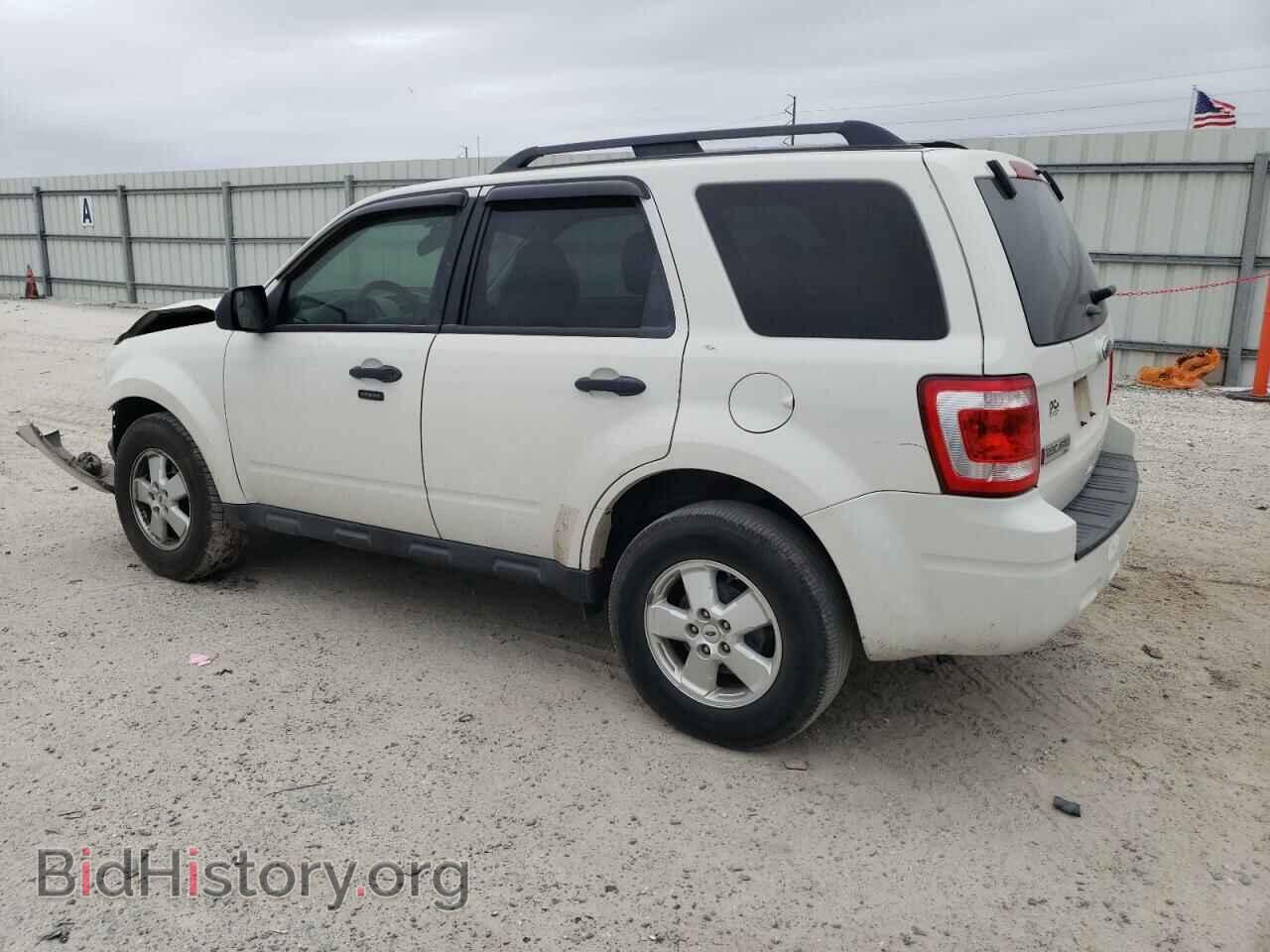 2012 FORD ESCAPE - VIN: 1FMCU0D78CKB75609 - Фото 2