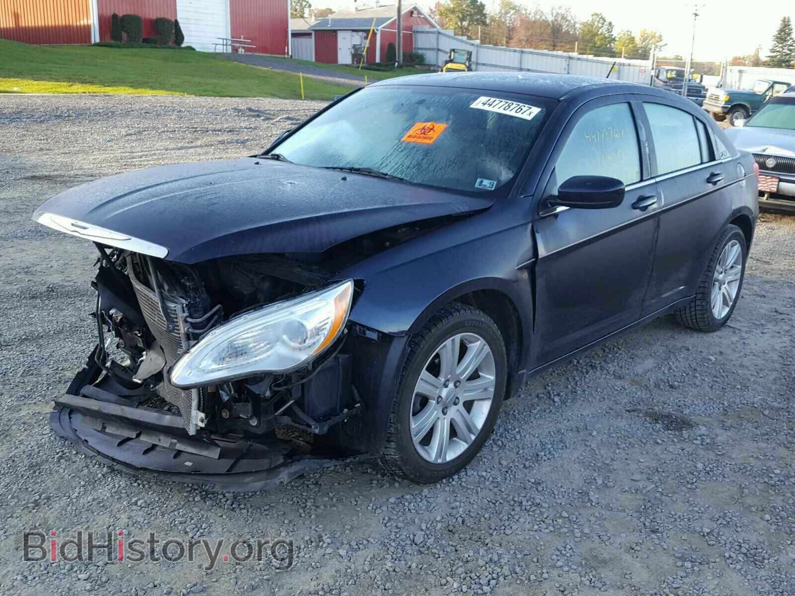 2012 CHRYSLER 200 - VIN: 1C3CCBBGXCN277101 - Фото 2