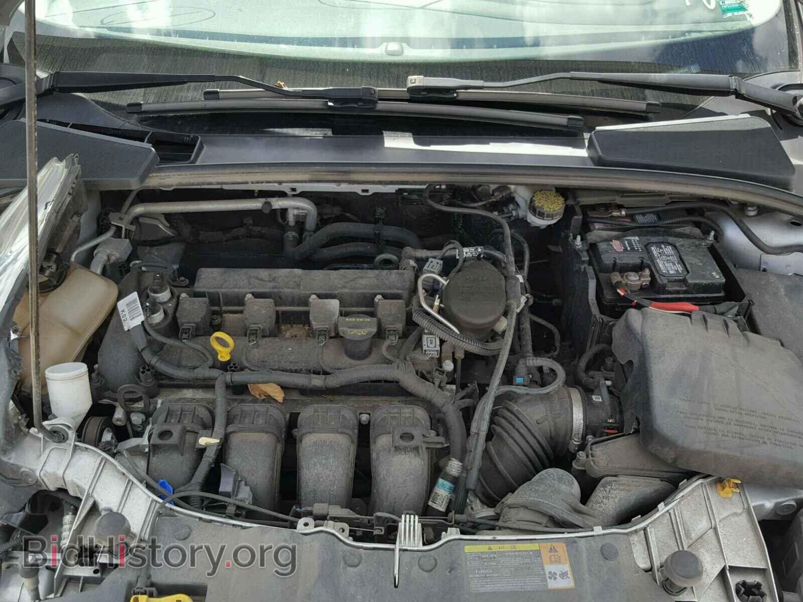 2012 Ford FOCUS (VIN 1FAHP3F28CL396549) — photo 7 of 10