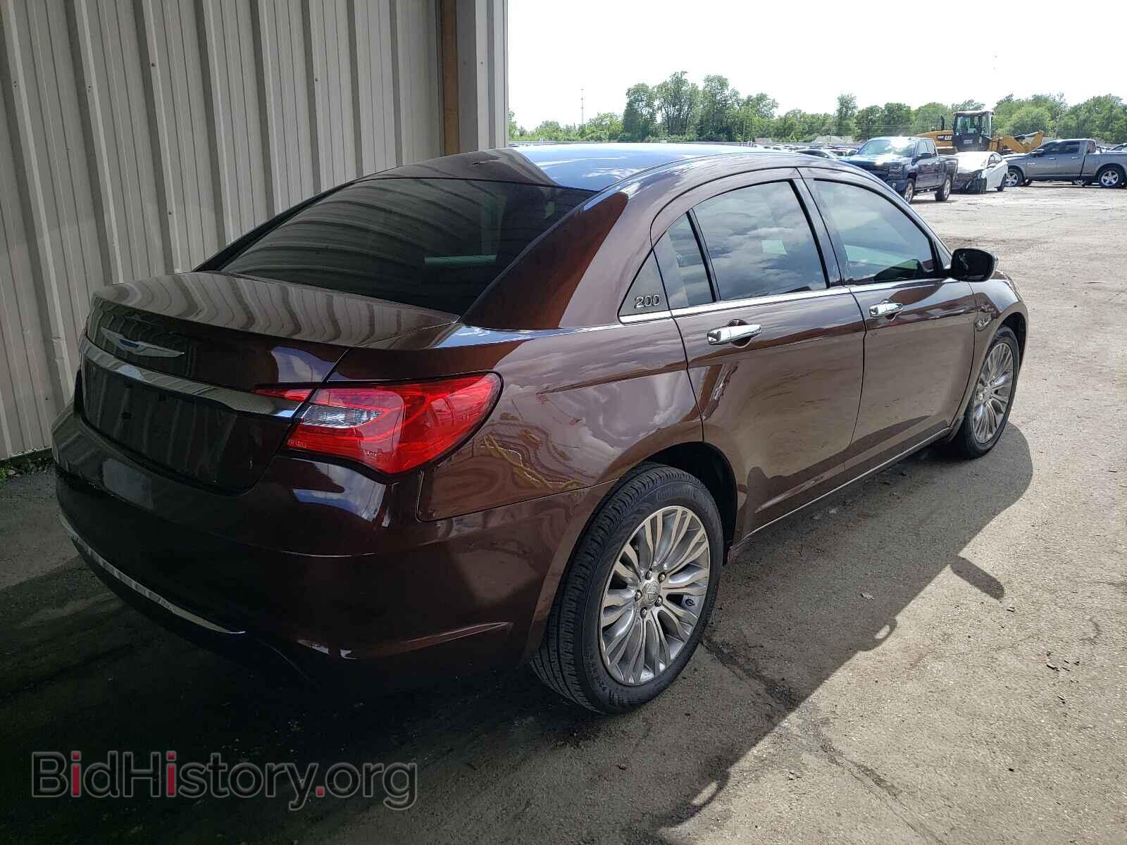 2012 CHRYSLER 200 - VIN: 1C3CCBCB0CN304387 - Фото 4
