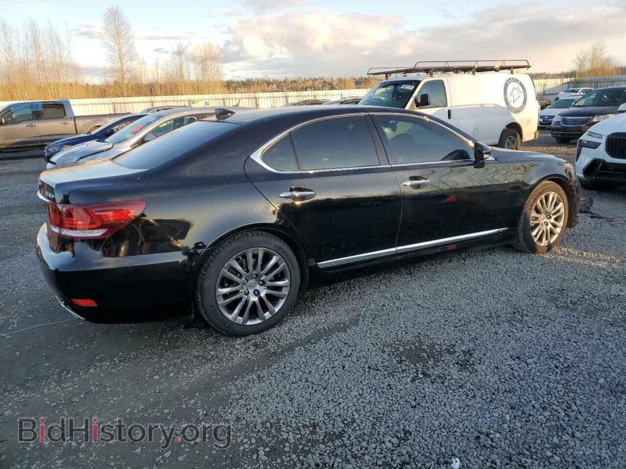 2014 LEXUS LS460 - VIN: JTHBL5EF3E5132656 - Photo 3