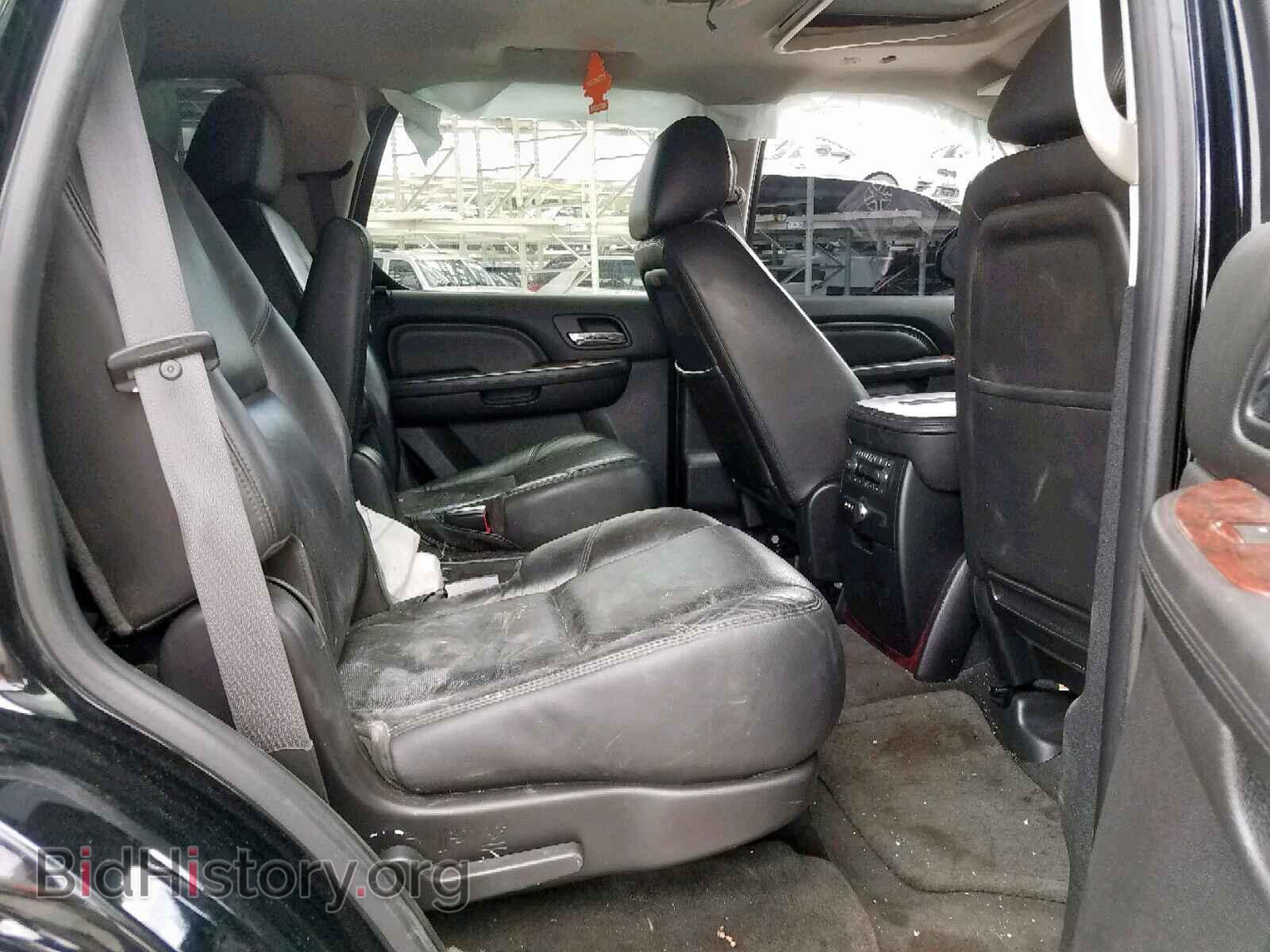 2011 CADILLAC ESCALADE - VIN: 1GYS4AEF3BR324732 - Фото 6