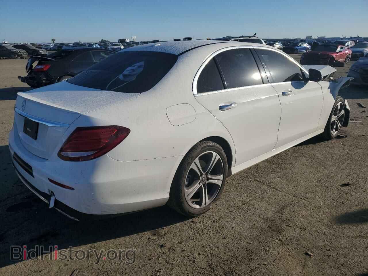 2020 MERCEDES-BENZ E-CLASS - VIN: WDDZF8DB3LA751629 - Фото 3