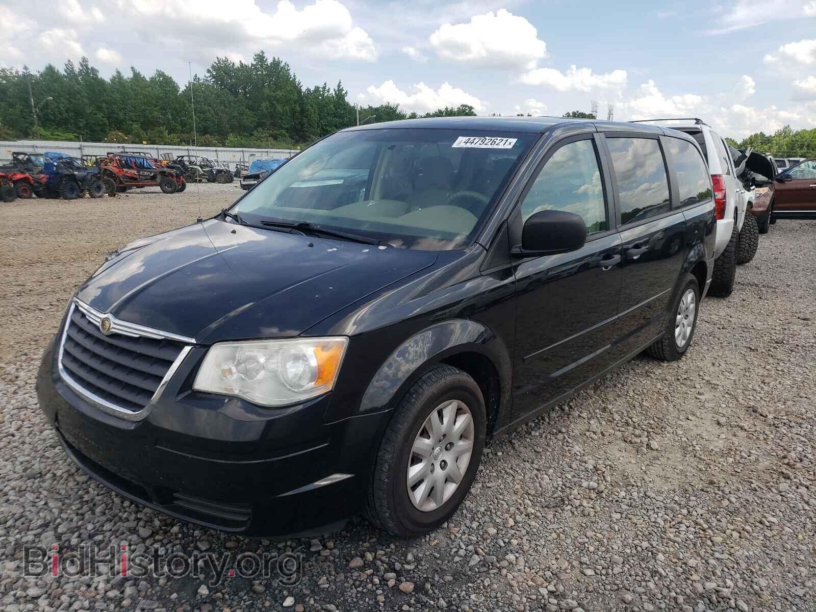 2008 CHRYSLER MINIVAN - VIN: 2A8HR44H28R635814 - Фото 2