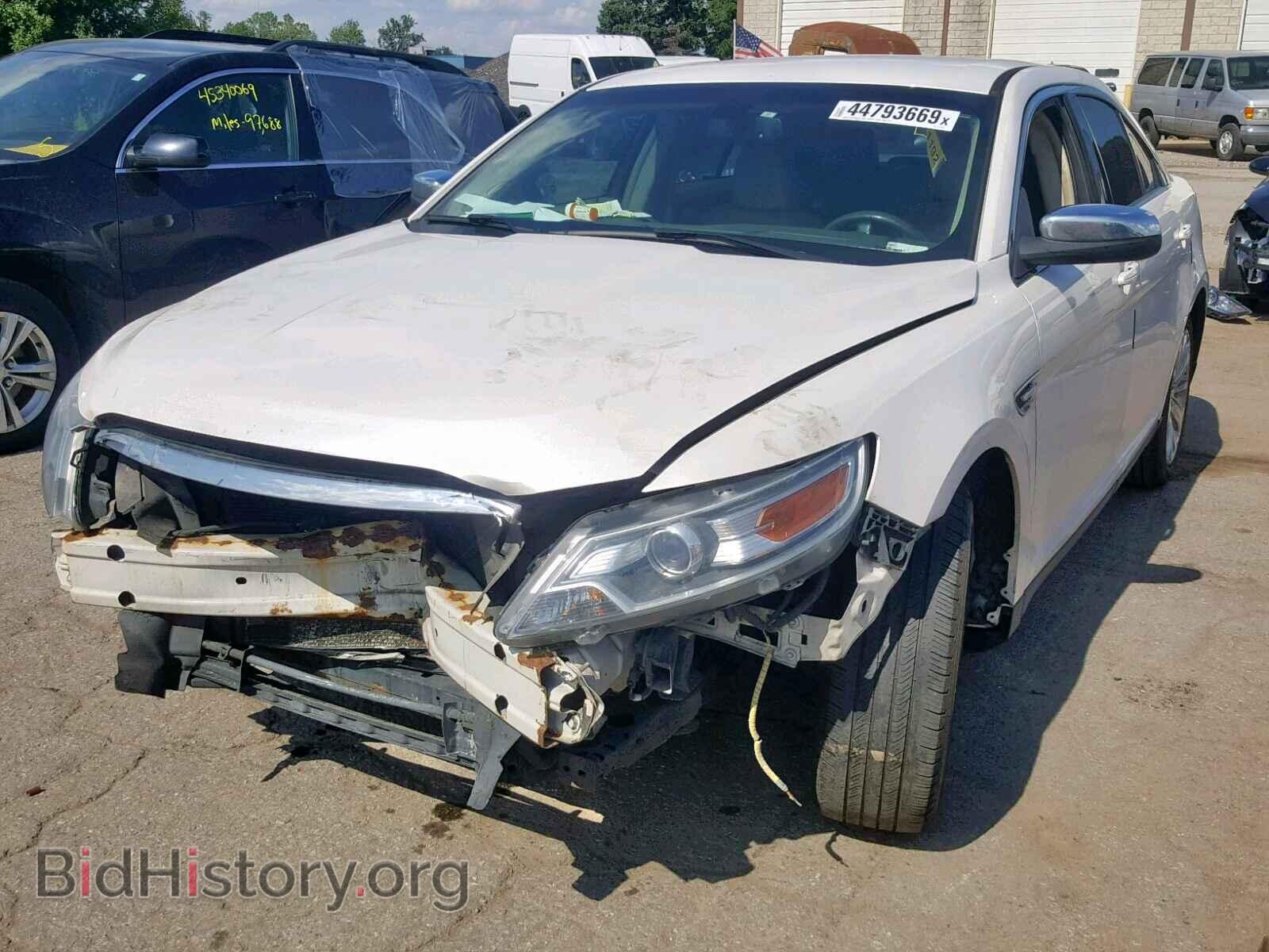 2011 FORD TAURUS LIM - VIN: 1FAHP2FW4BG111348 - Фото 2