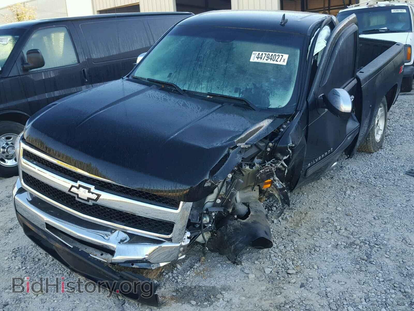 2012 CHEVROLET SILVERADO - VIN: 1GCNKSE09CZ196590 - Фото 2