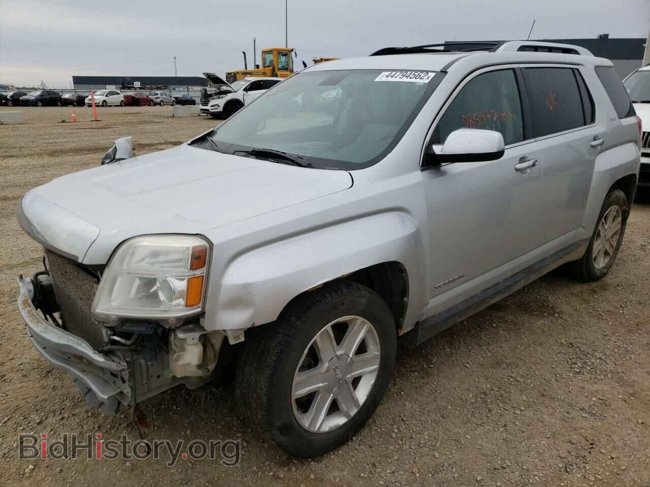 2011 GMC TERRAIN - VIN: 2CTFLXEC7B6223003 - Photo 2