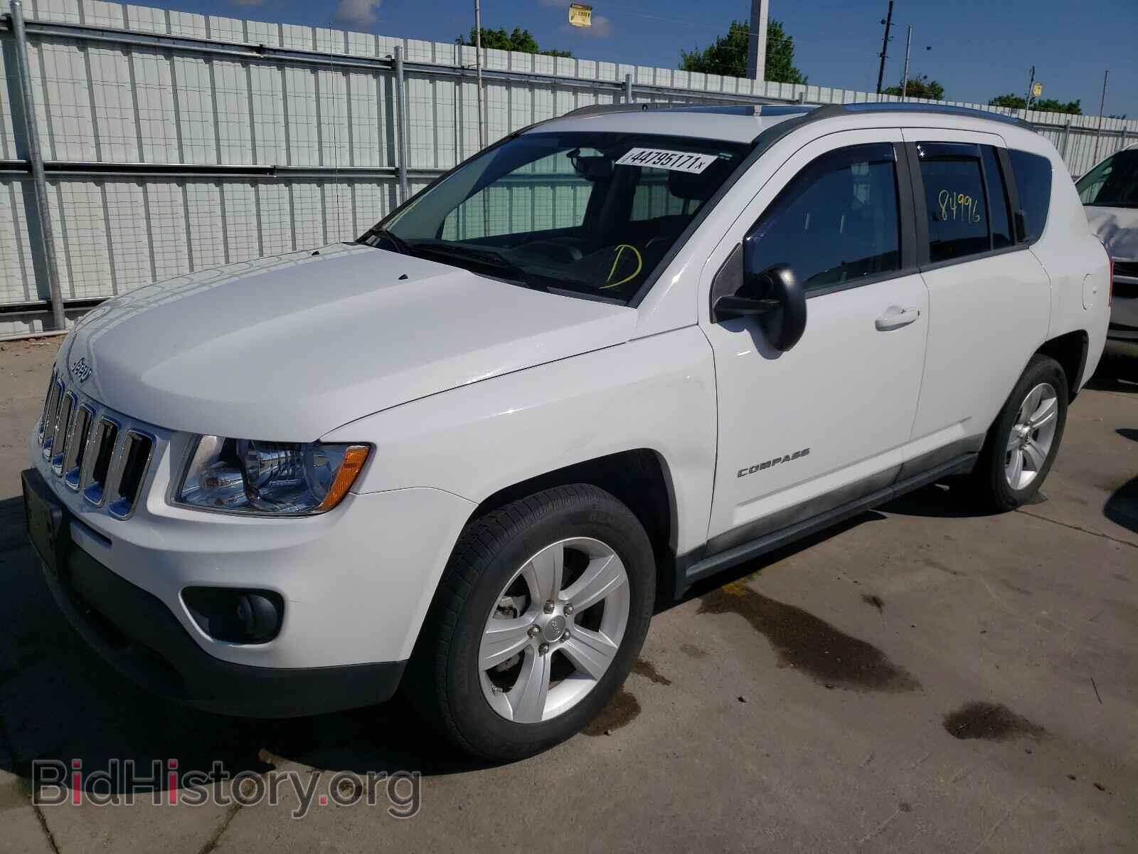 2011 JEEP COMPASS - VIN: 1J4NF1FB7BD136229 - Photo 2