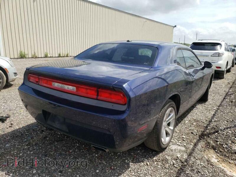 2014 Dodge CHALLENGER (VIN 2C3CDYAG2EH152882) — photo 4 of 10