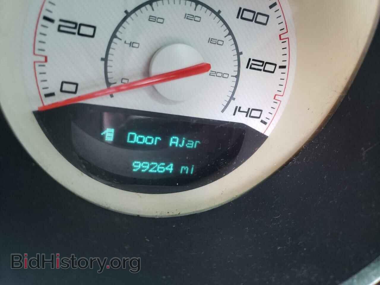 2014 DODGE CHALLENGER - VIN: 2C3CDYAG2EH152882 - Фото 8