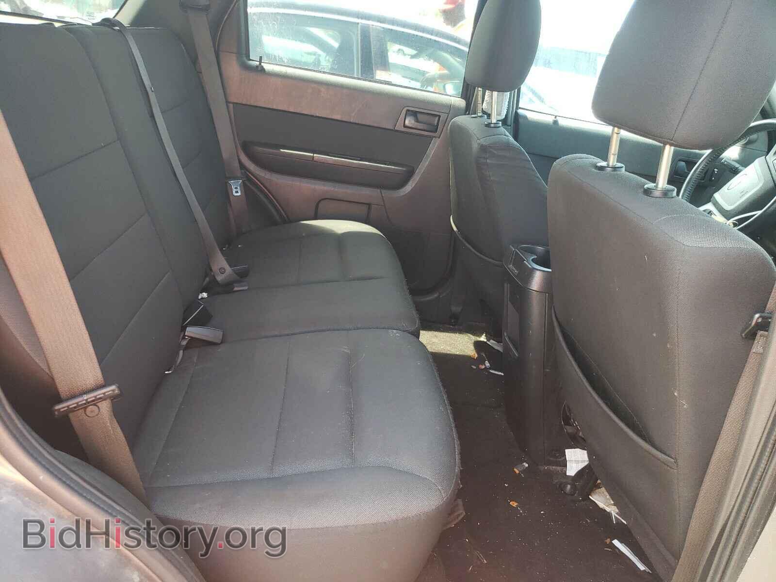 2011 FORD ESCAPE - VIN: 1FMCU0D78BKC05951 - Фото 6