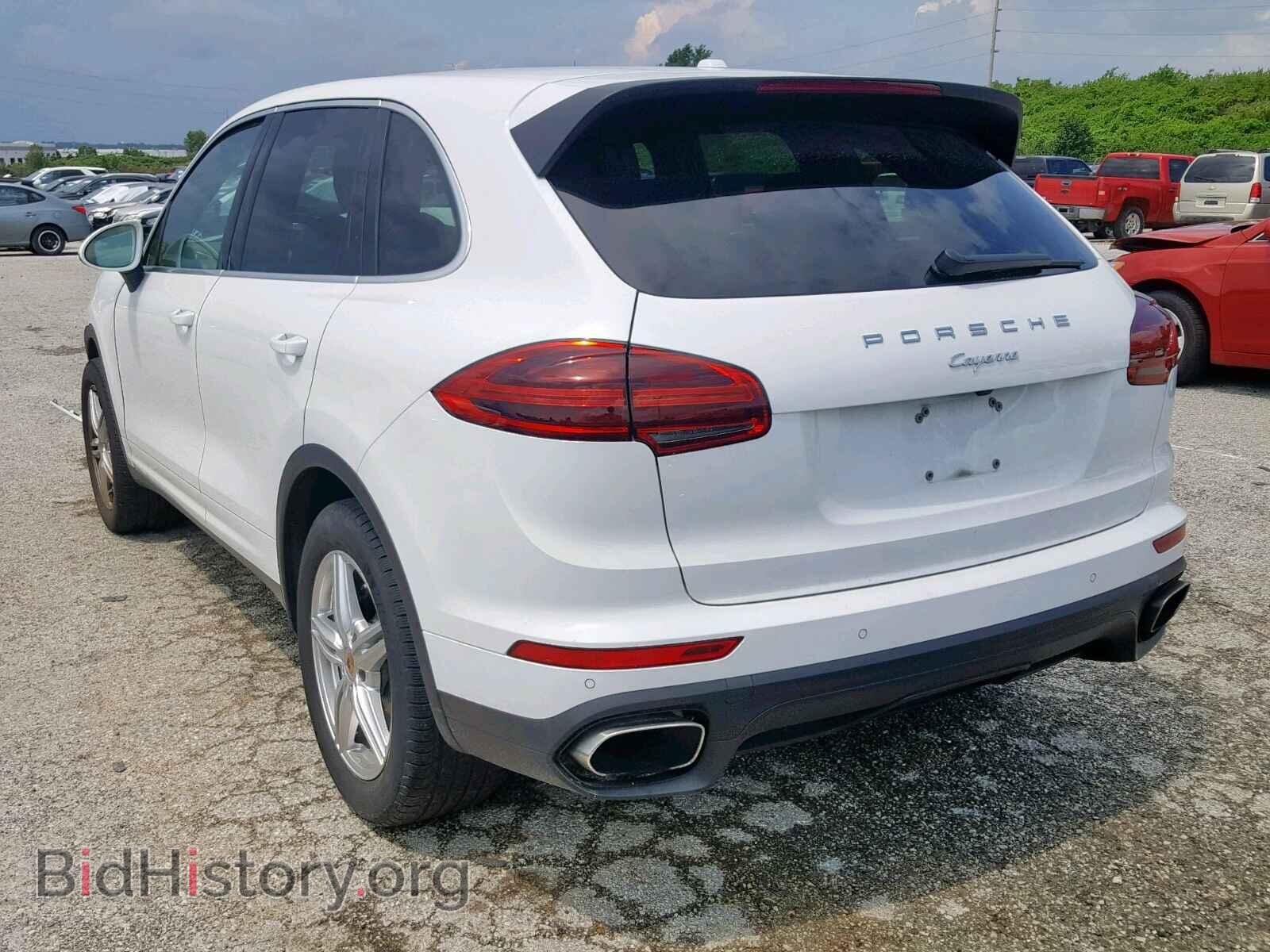 2016 PORSCHE CAYENNE - VIN: WP1AA2A28GLA04527 - Photo 3