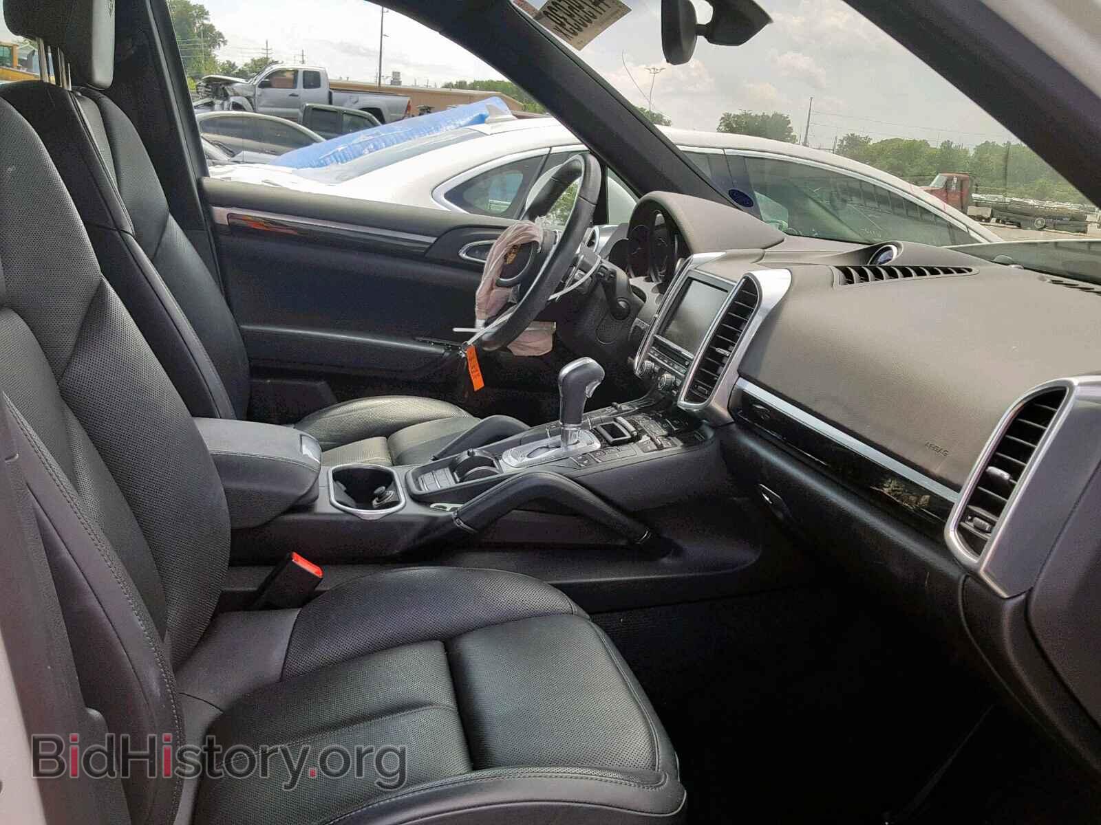 2016 PORSCHE CAYENNE - VIN: WP1AA2A28GLA04527 - Photo 5