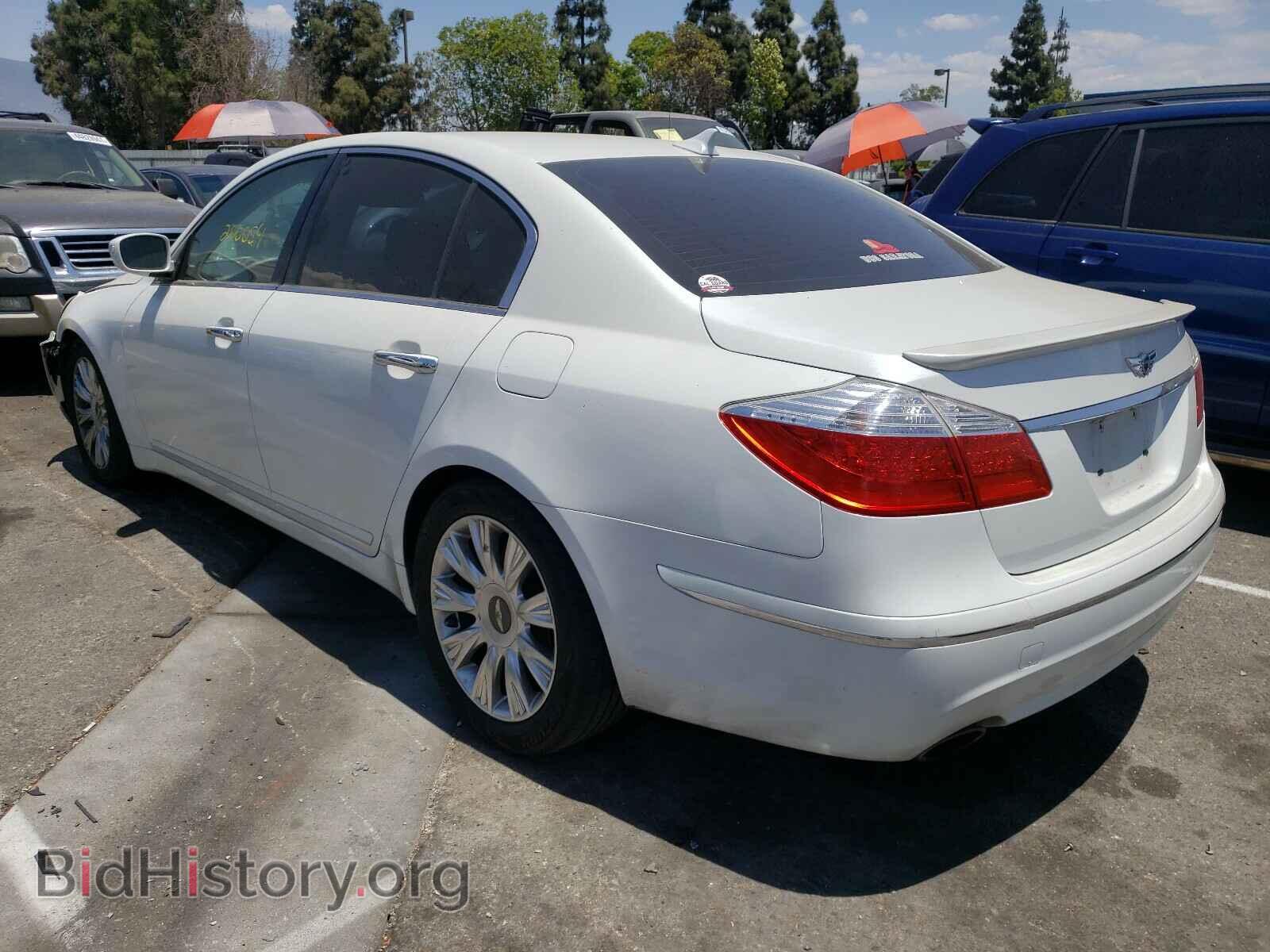 2011 HYUNDAI GENESIS - VIN: KMHGC4DE0BU136154 - Фото 3